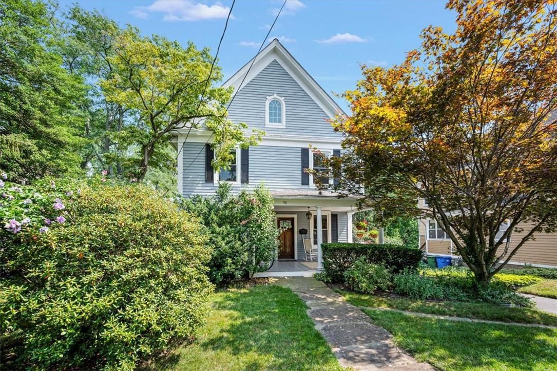 90 Murray Avenue