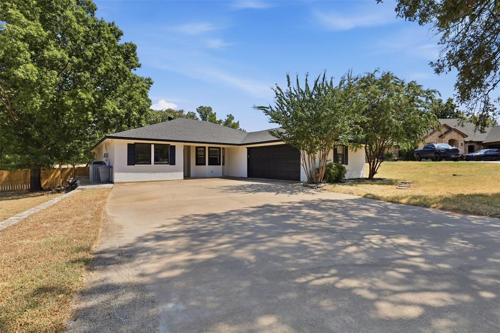 9705  Rosalie Court , Granbury, TX, 