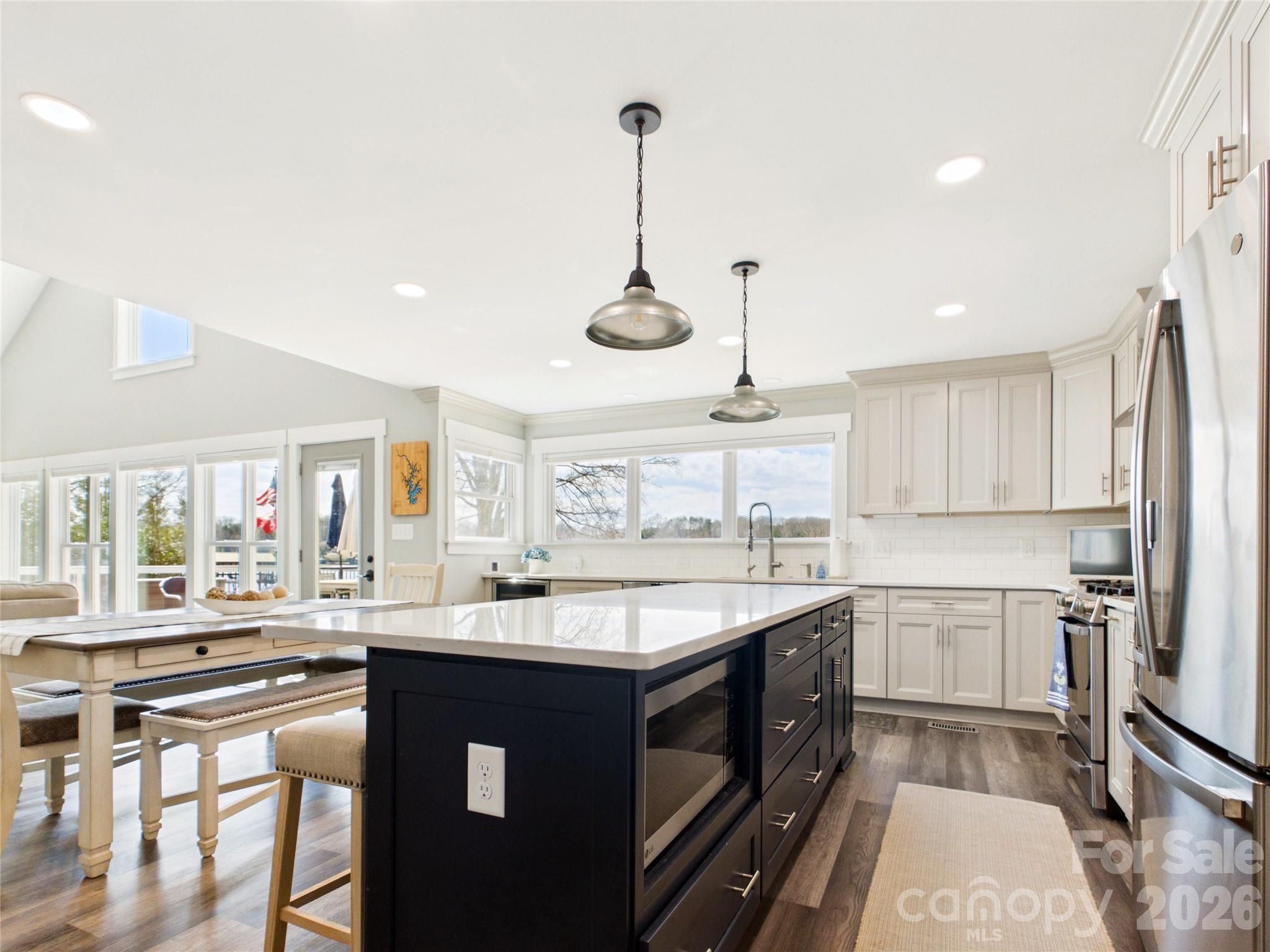 6852 Locke Drive