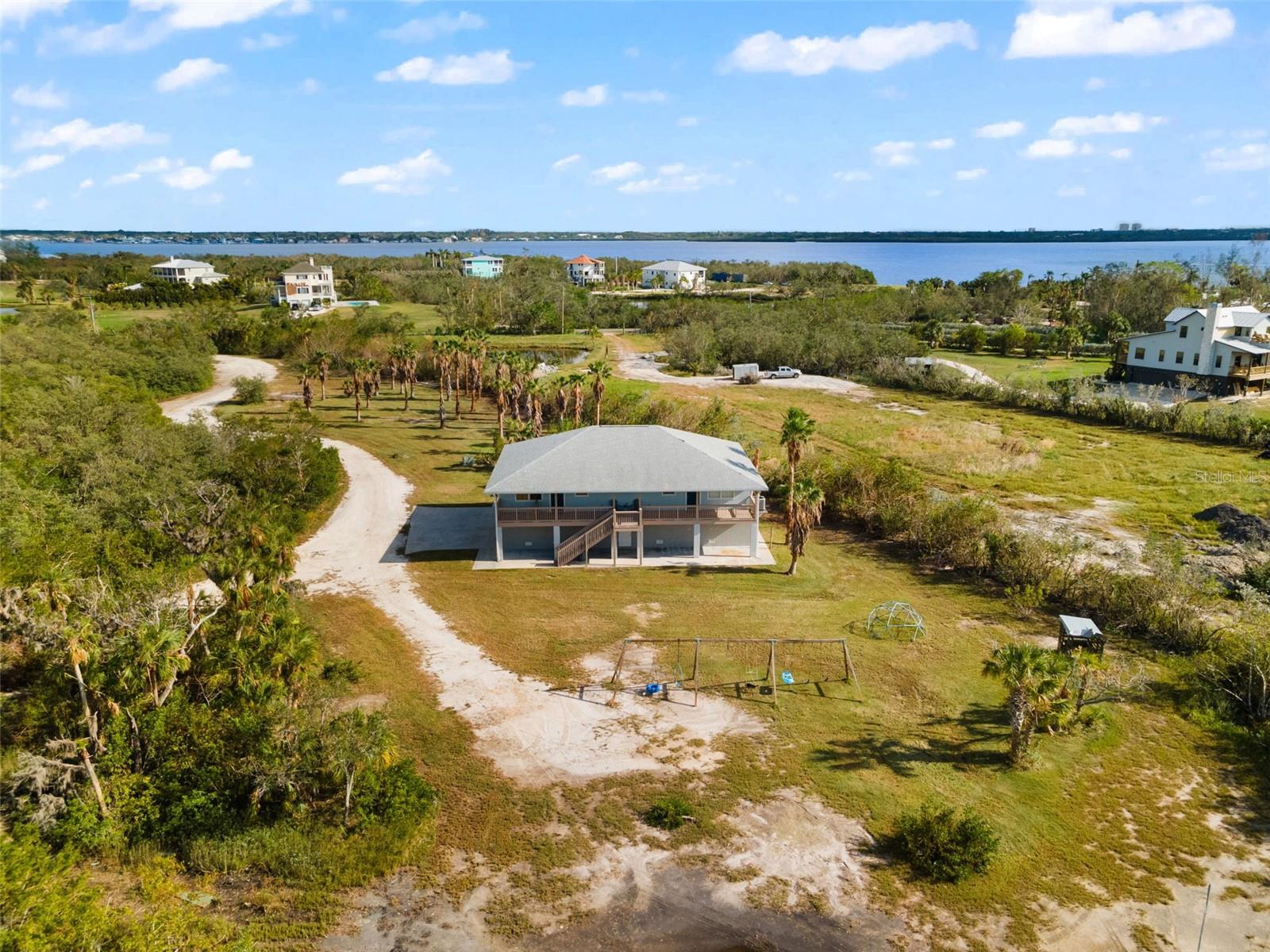 445 Horseshoe Loop Road