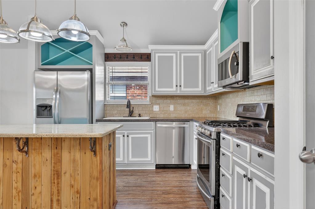4921 NW 163rd Street