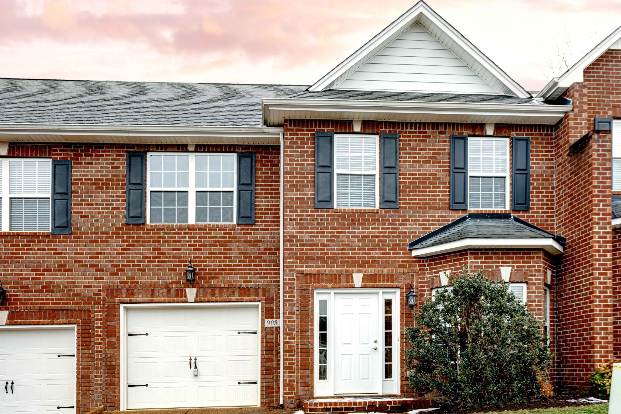 908 Indian Ridge Circle