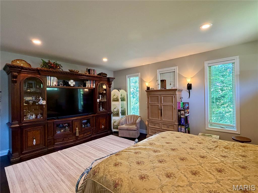 120 El Rancho Drive