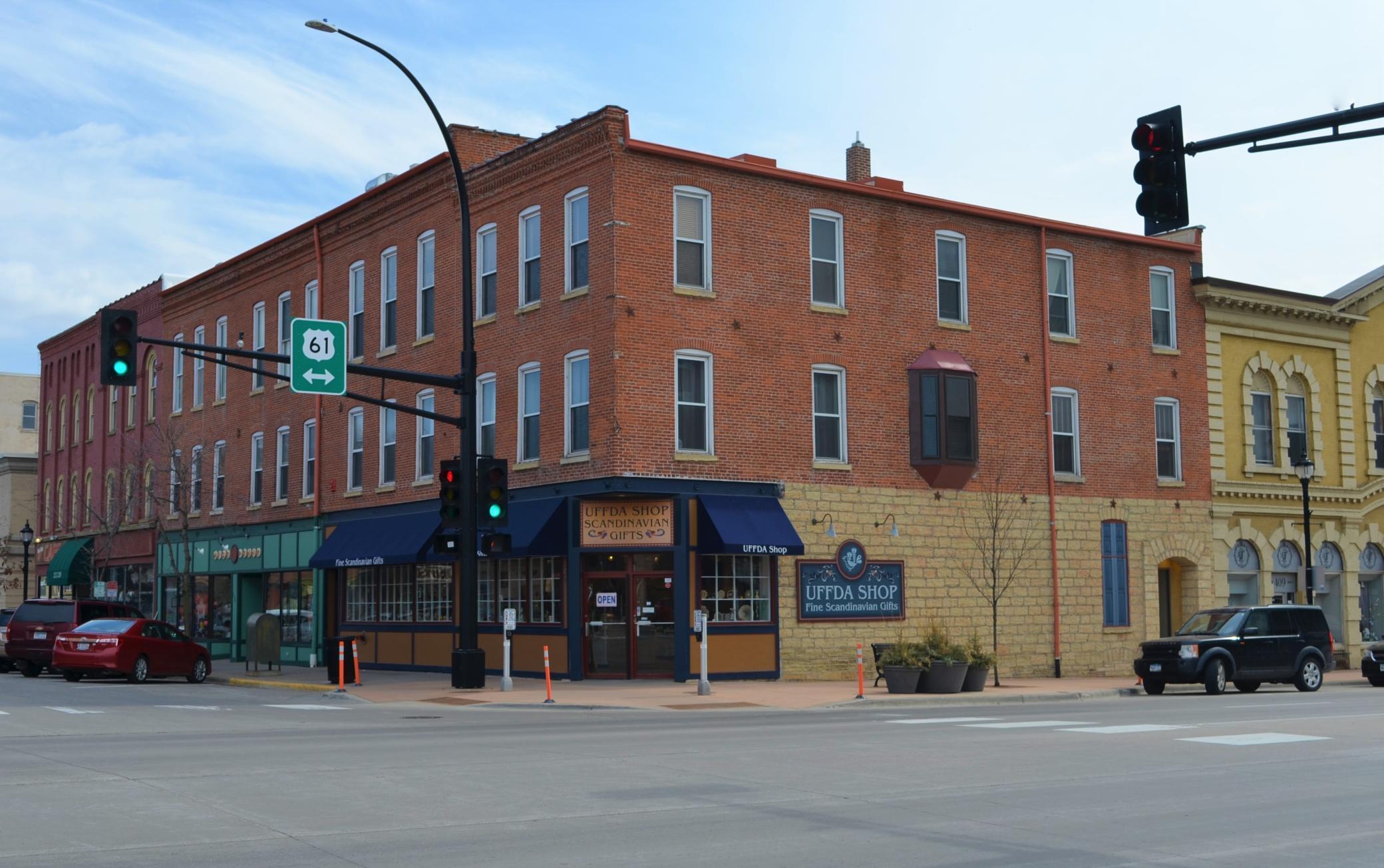 405 Main Street