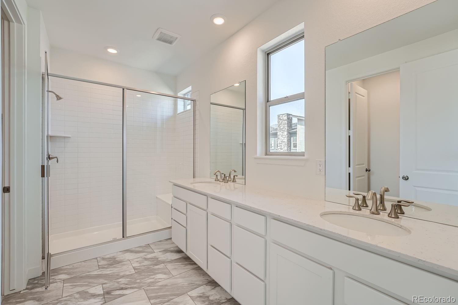 15623 W Girard Avenue