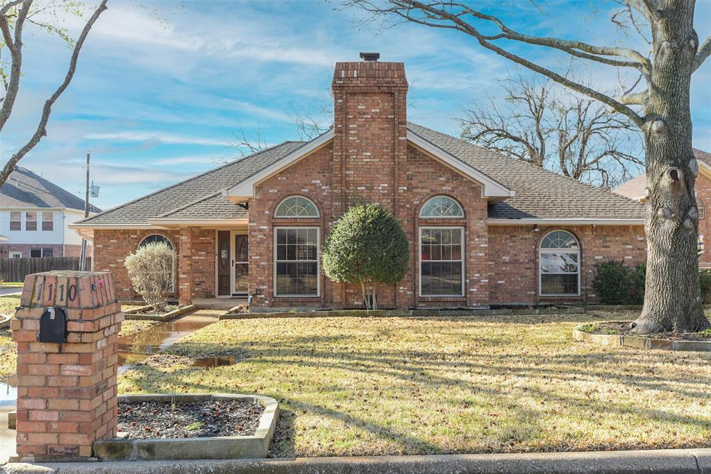 1110 Shady Oak Trail