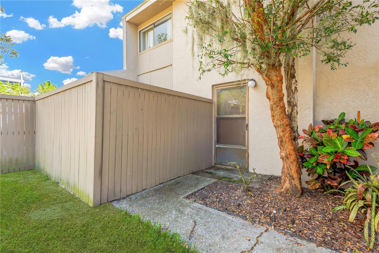 8014 Peach Drive