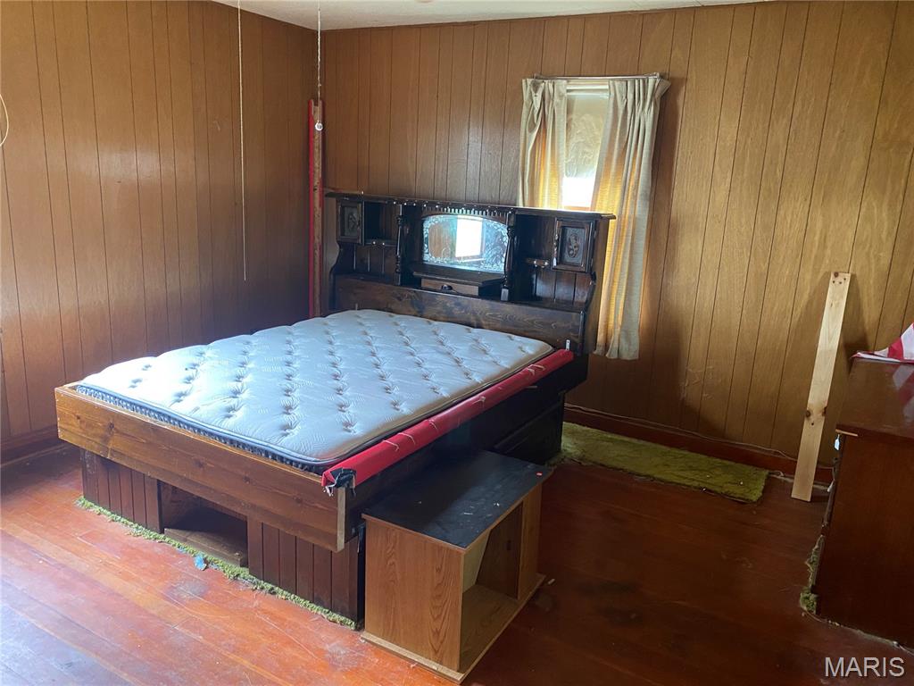 302 W Elm Street