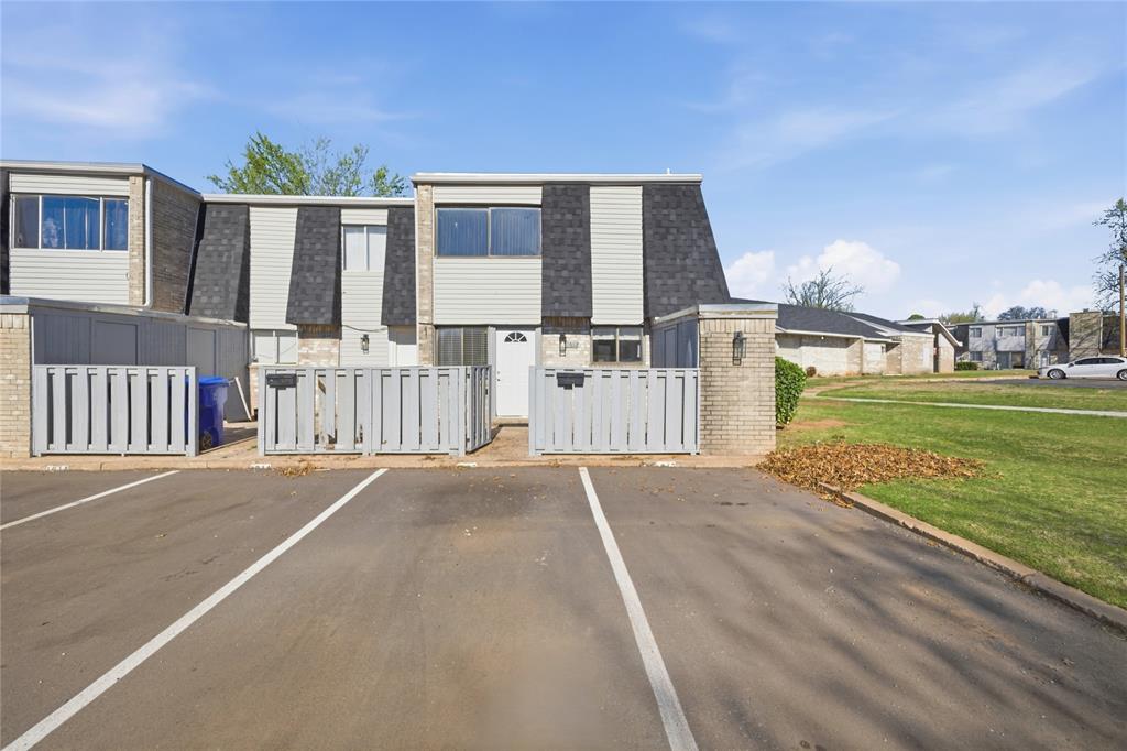 Charming and affordable 3-bedroom, 2.5-bath townhome in Norman! The living room is filled with natural light from a large double window, creating a bright and inviting space. The primary bedroom includes a private bathroom, while two additional bedrooms share a full hall bath upstairs. A convenient half bath is located downstairs. Enjoy a private front patio with an outdoor storage closet. Community pool and two reserved parking spaces. Conveniently located near shopping, dining, entertainment, and approximately 3 miles from OU campus.