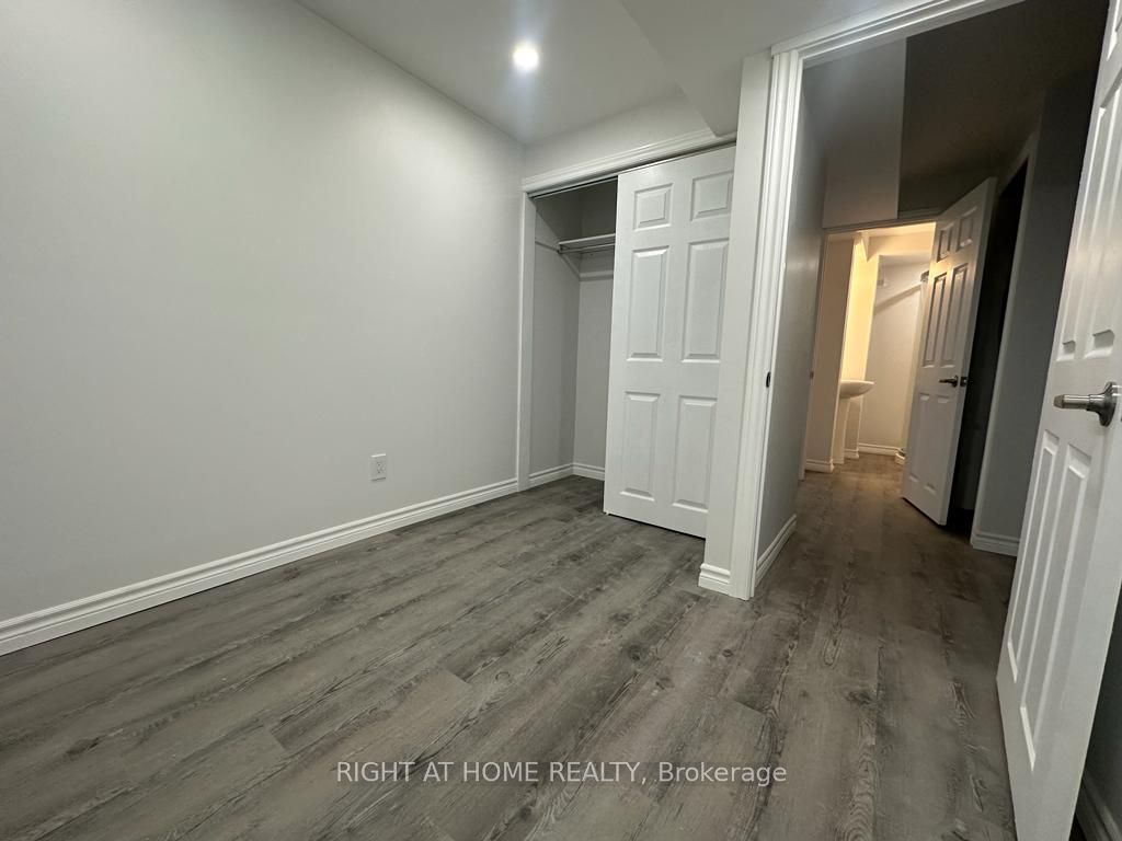 295 Gillespie Dr