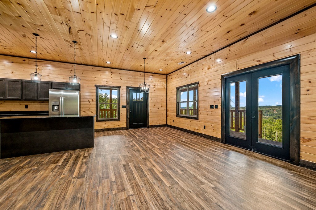 908 Crooked Ridge Rd.