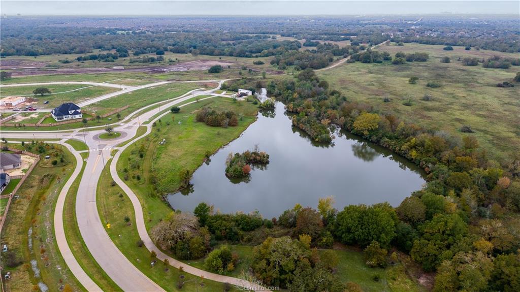 4804 Fox Glove Court