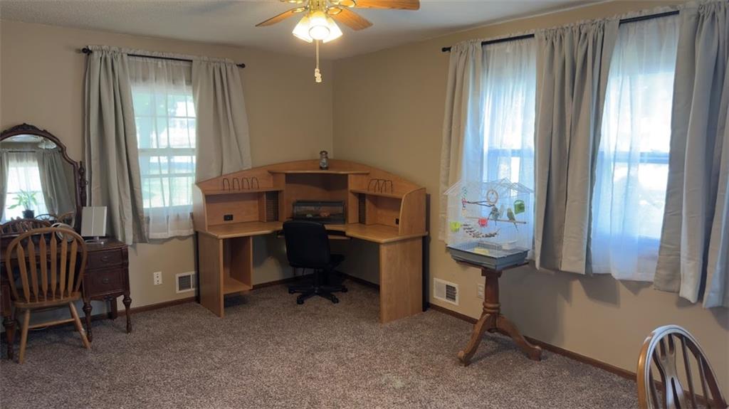 327 E Longfellow Street