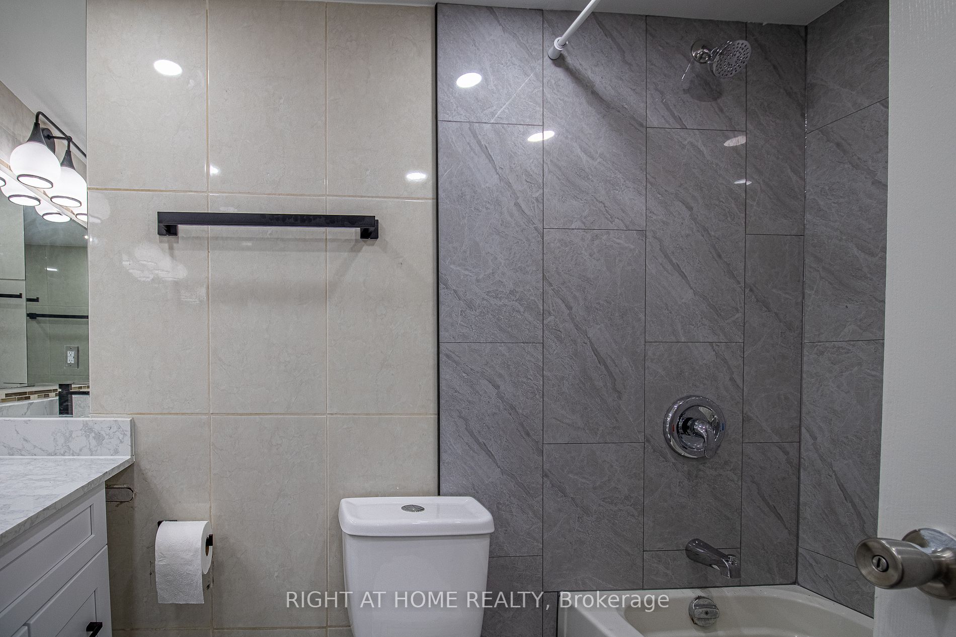 3303 W Don Mills Rd 201