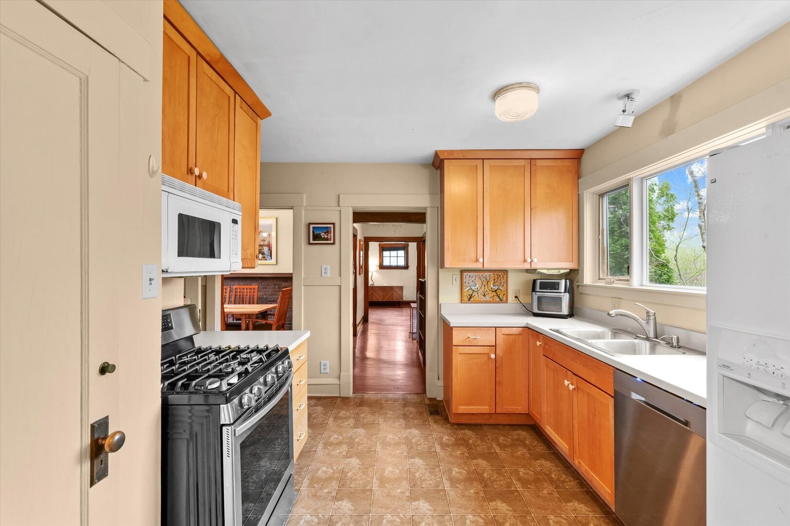 705 W Michigan Avenue