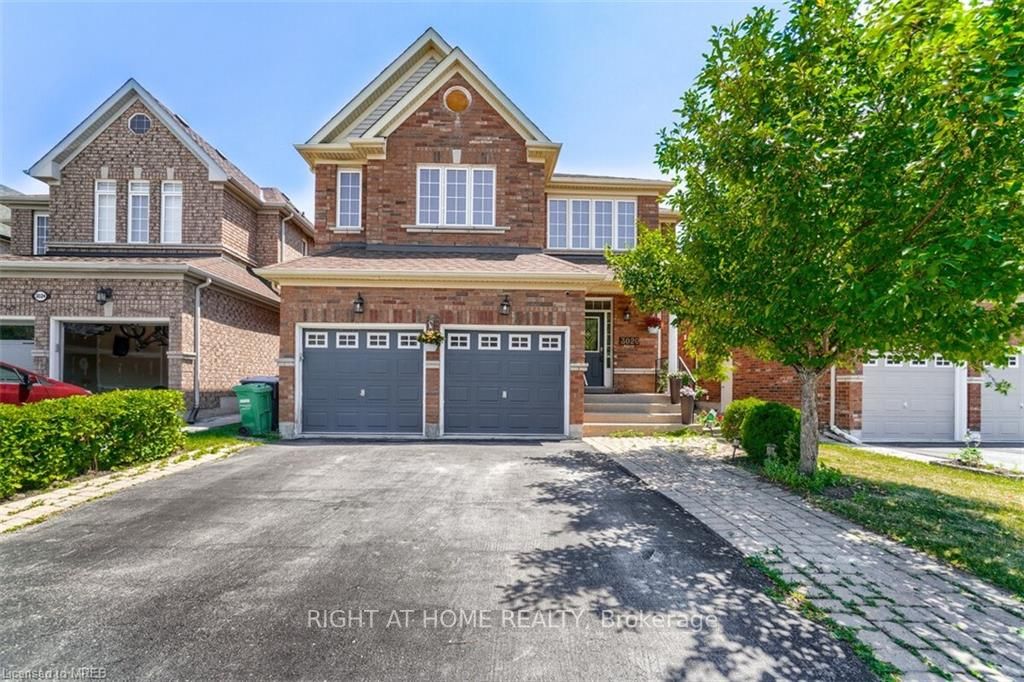 3020 Hawktail Cres