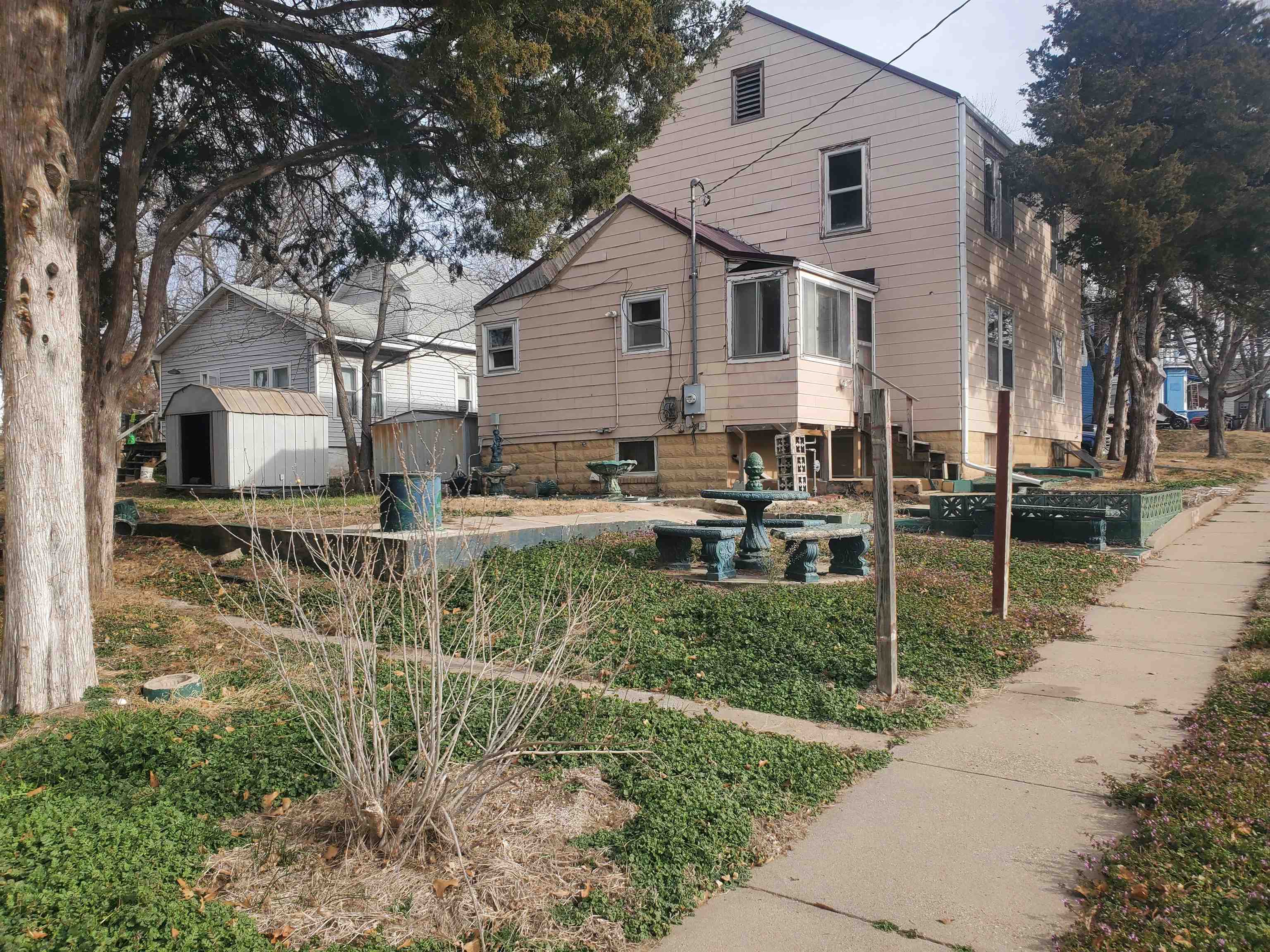 427 S 2nd