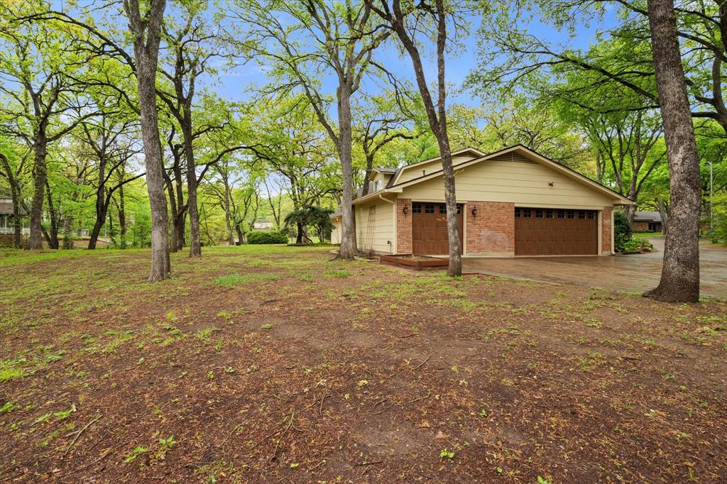 2114 Cross Creek Court