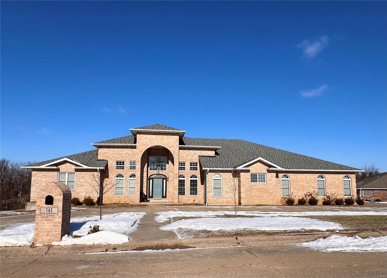 161 Rolling Meadows