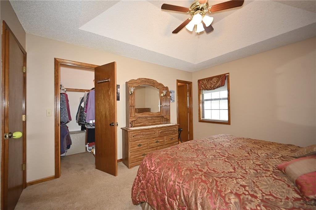 11433 N Highland Avenue