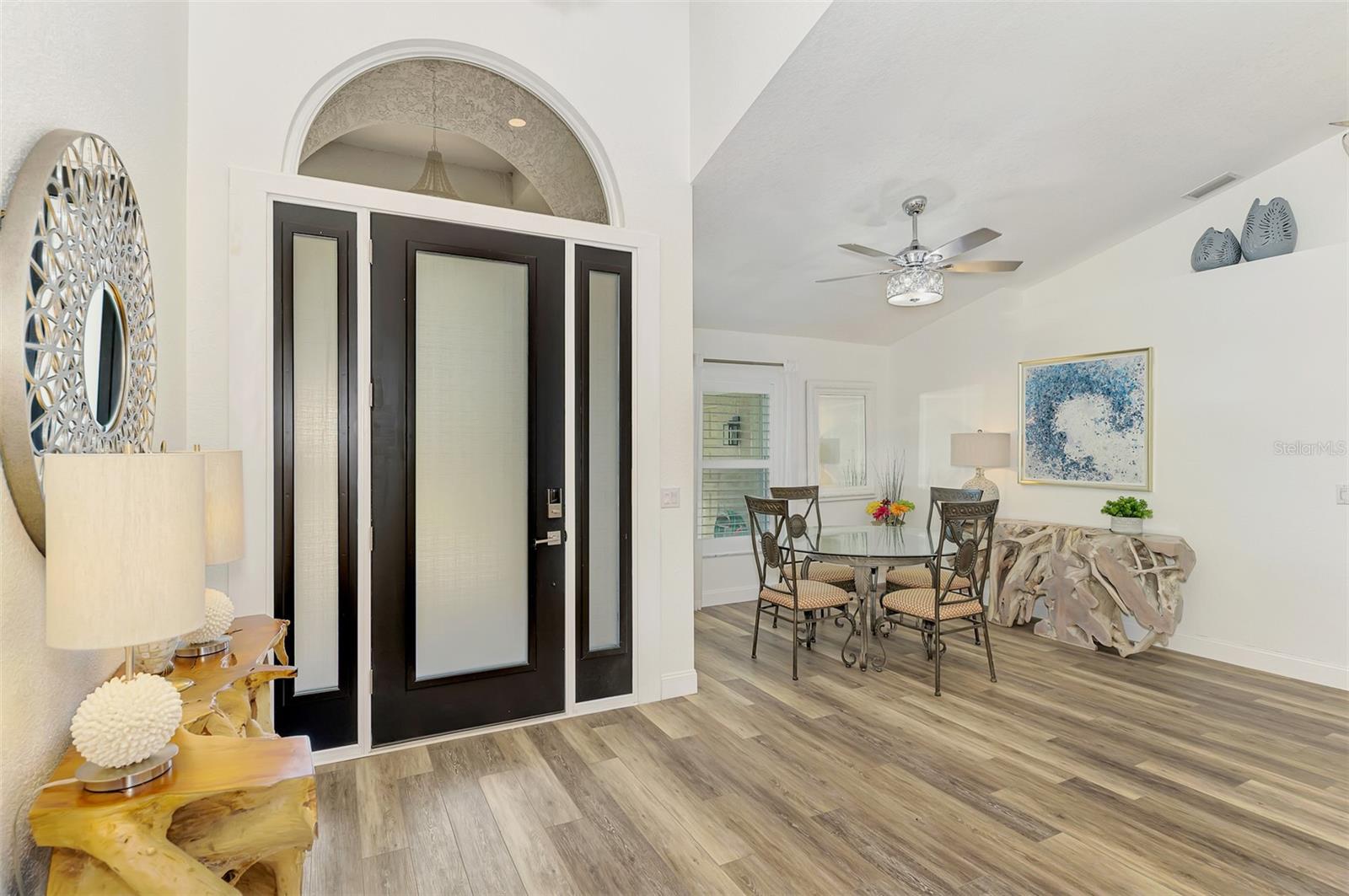 14518 Bridgeview Lane