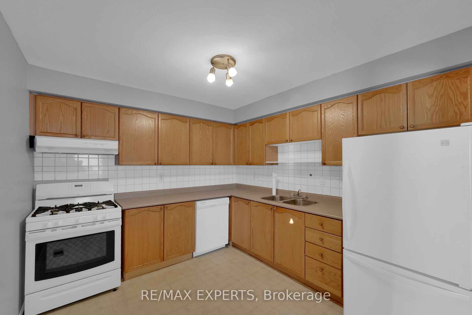 17 D A Jones Ave Main