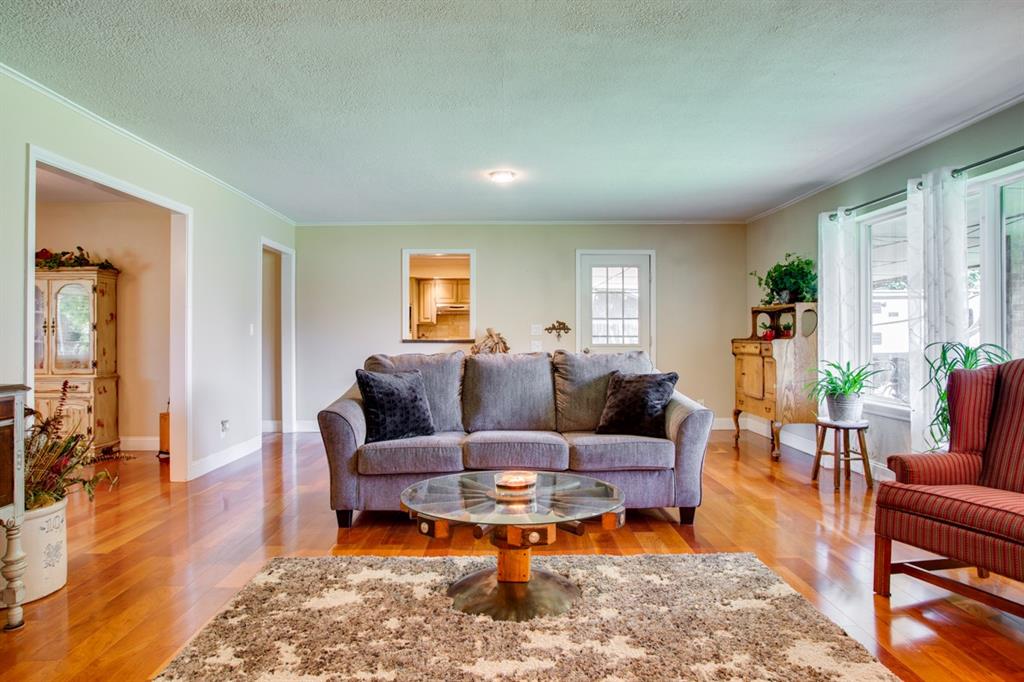 3222 Old Mallard Road