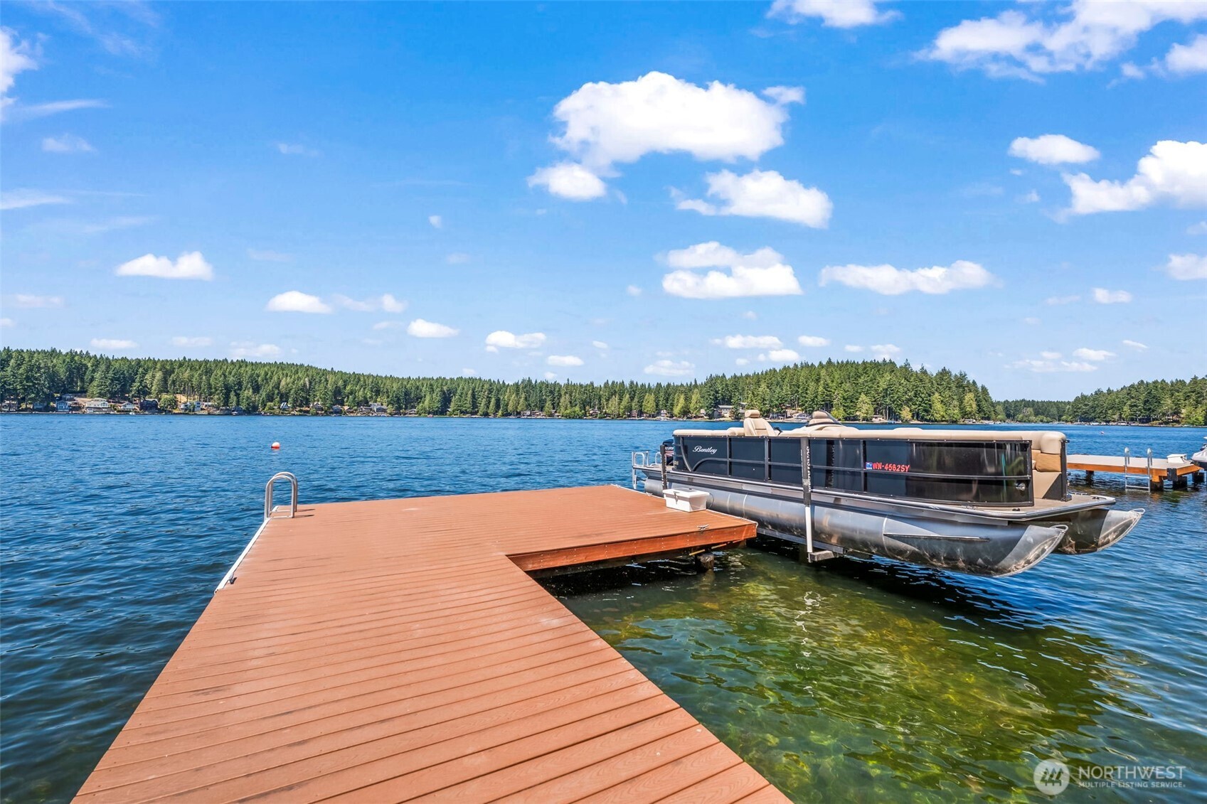 2211 E Mason Lake Drive E