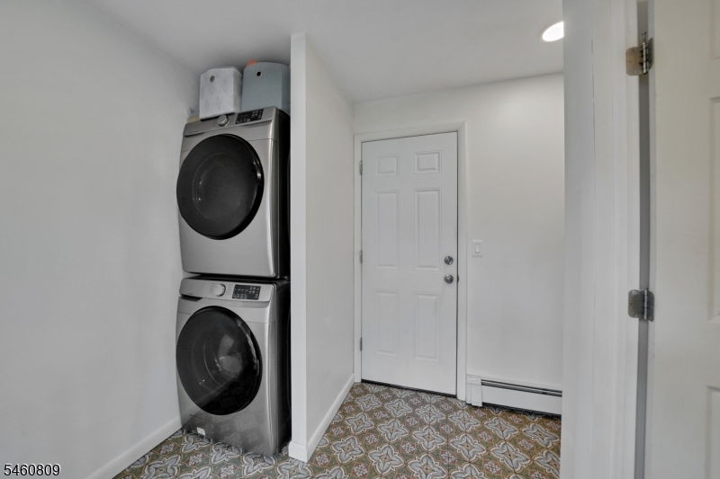 113 Carol Dr — photo 14 of 18