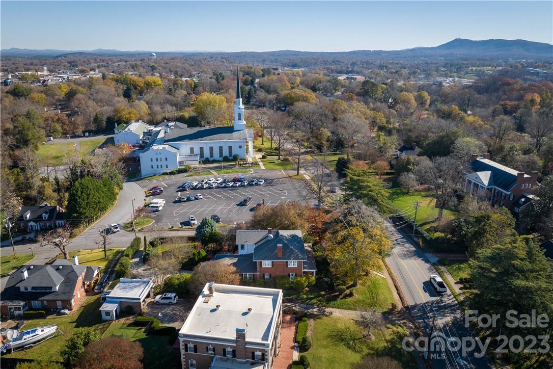 600 West Union Street