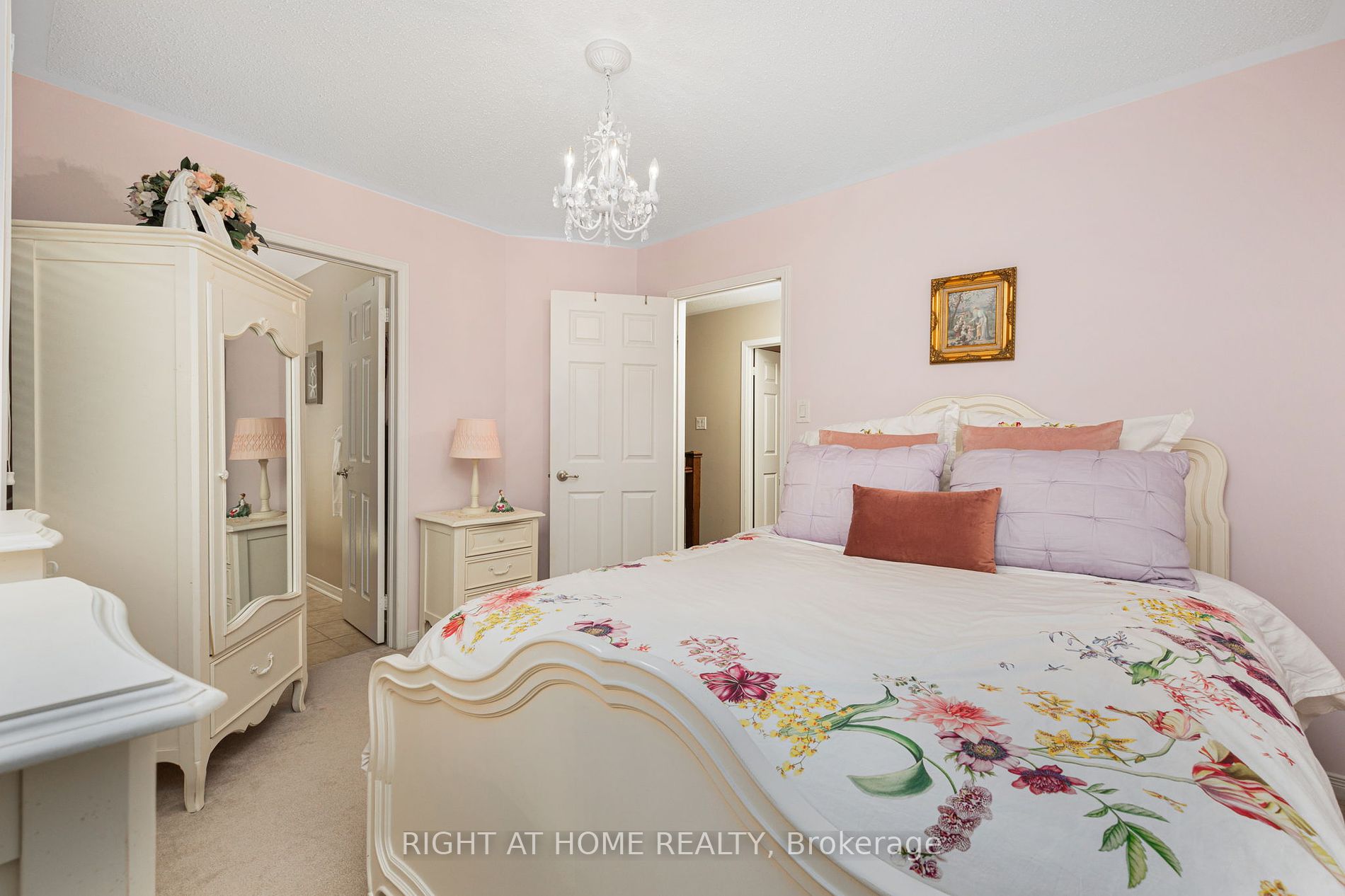 161 Niagara Tr