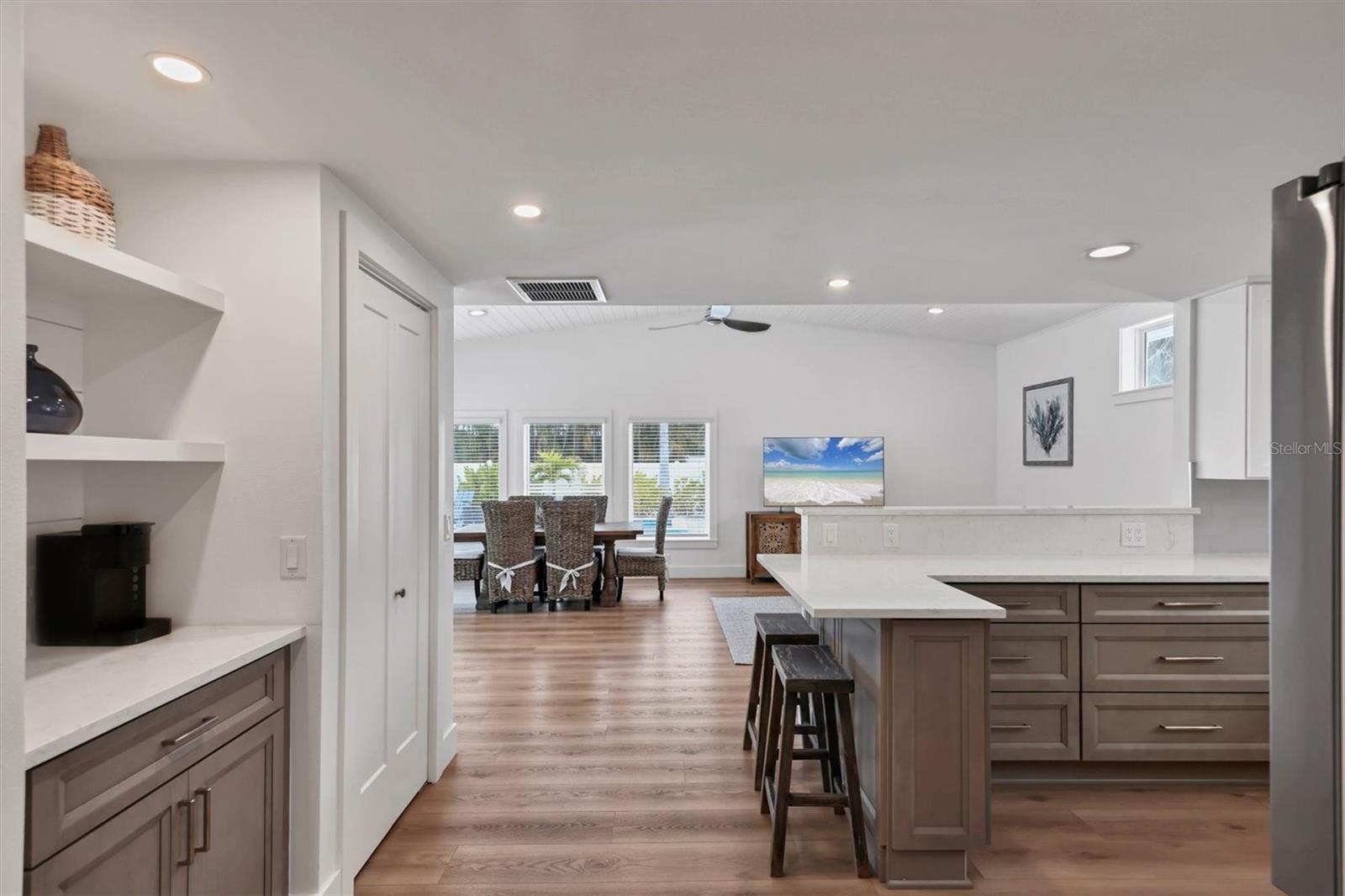 270 Gladiolus Street