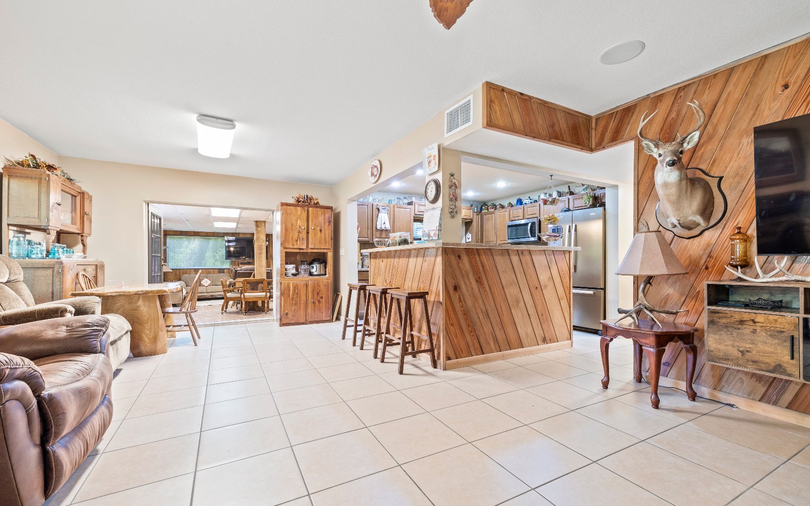 838 NW Banta Acres Rd