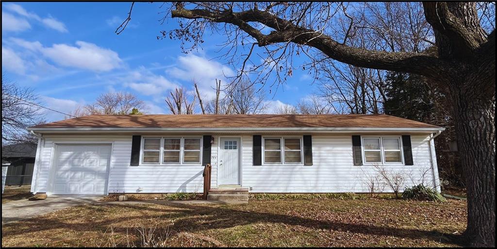 204 W Grand N/A