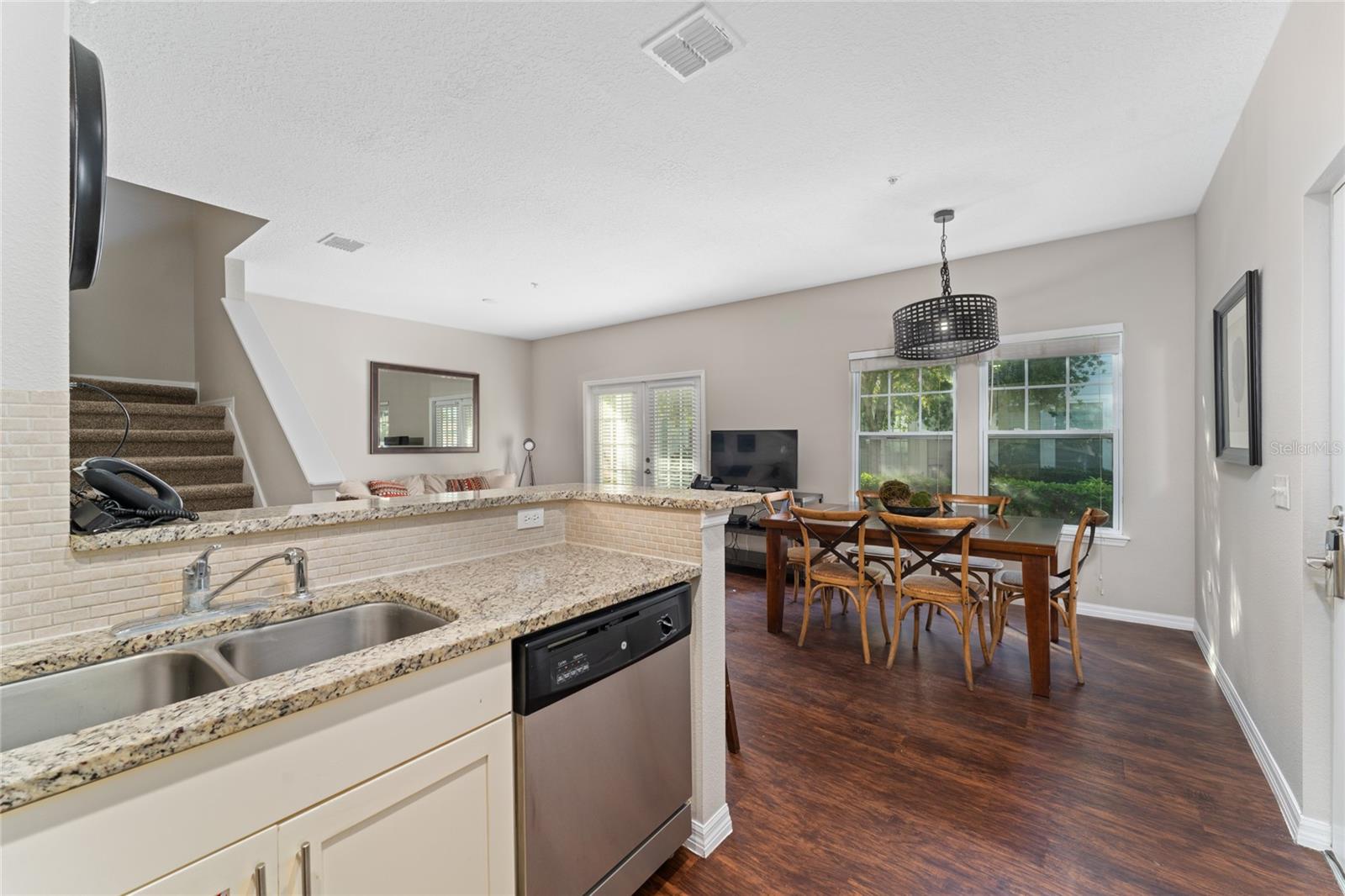 5368 Diplomat Court 105