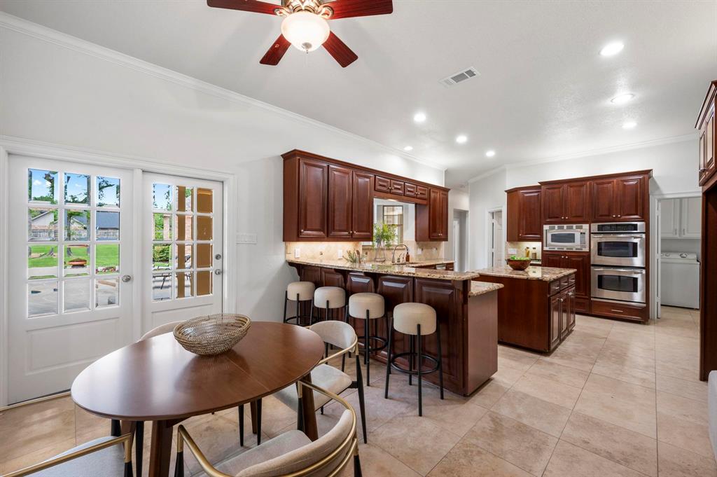 4700 Green Oaks Drive