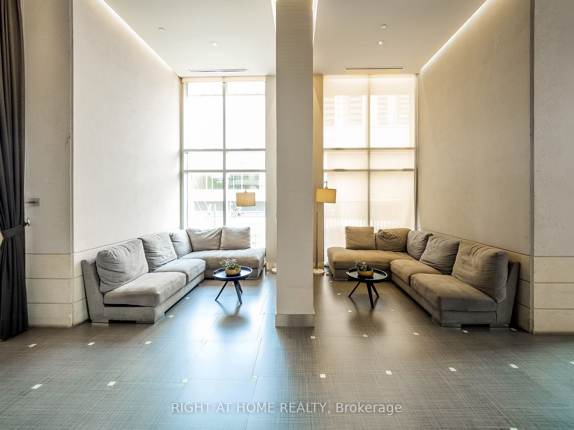 500 Sherbourne St 2604