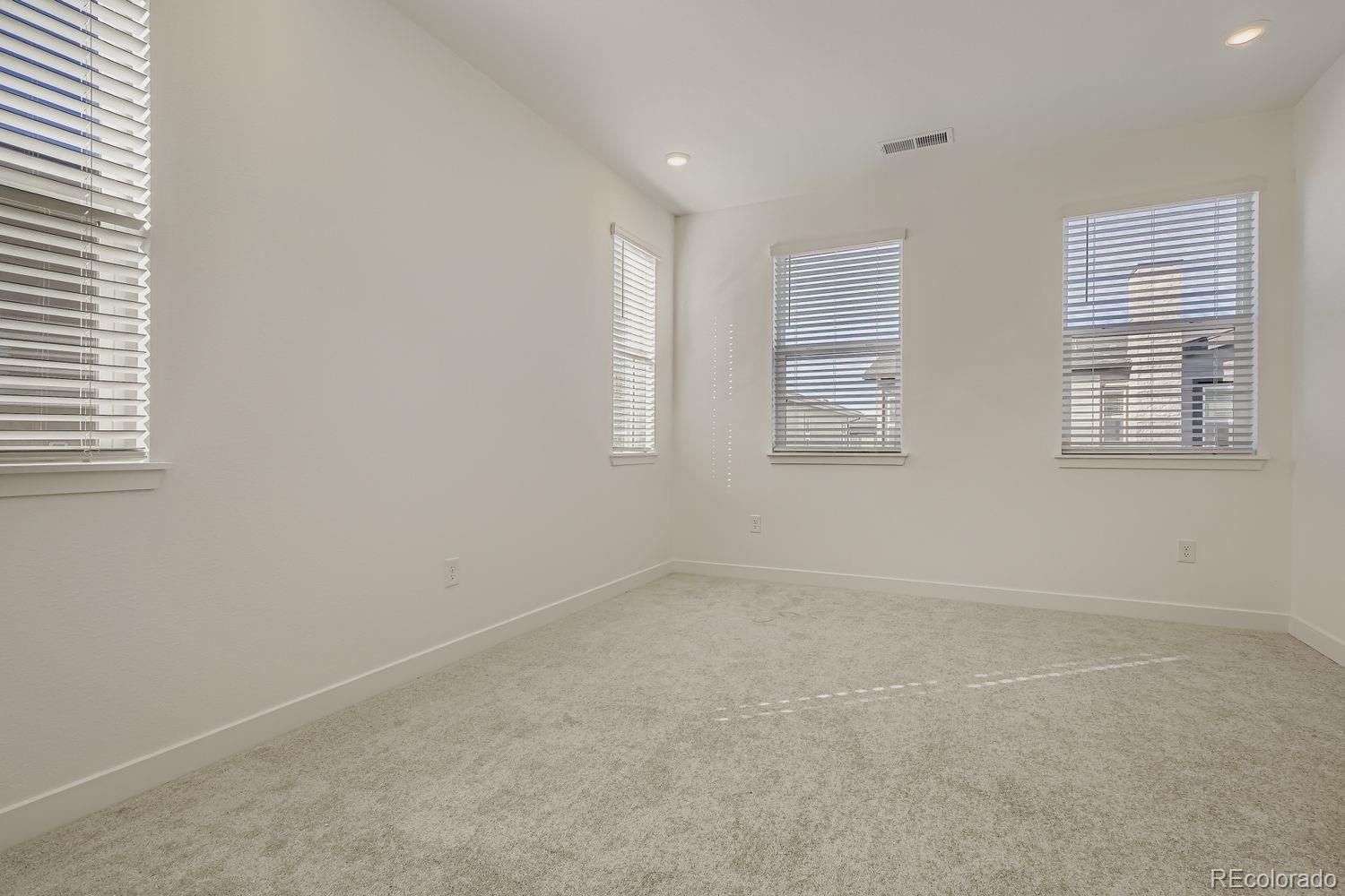 7776 S Cherokee Trail