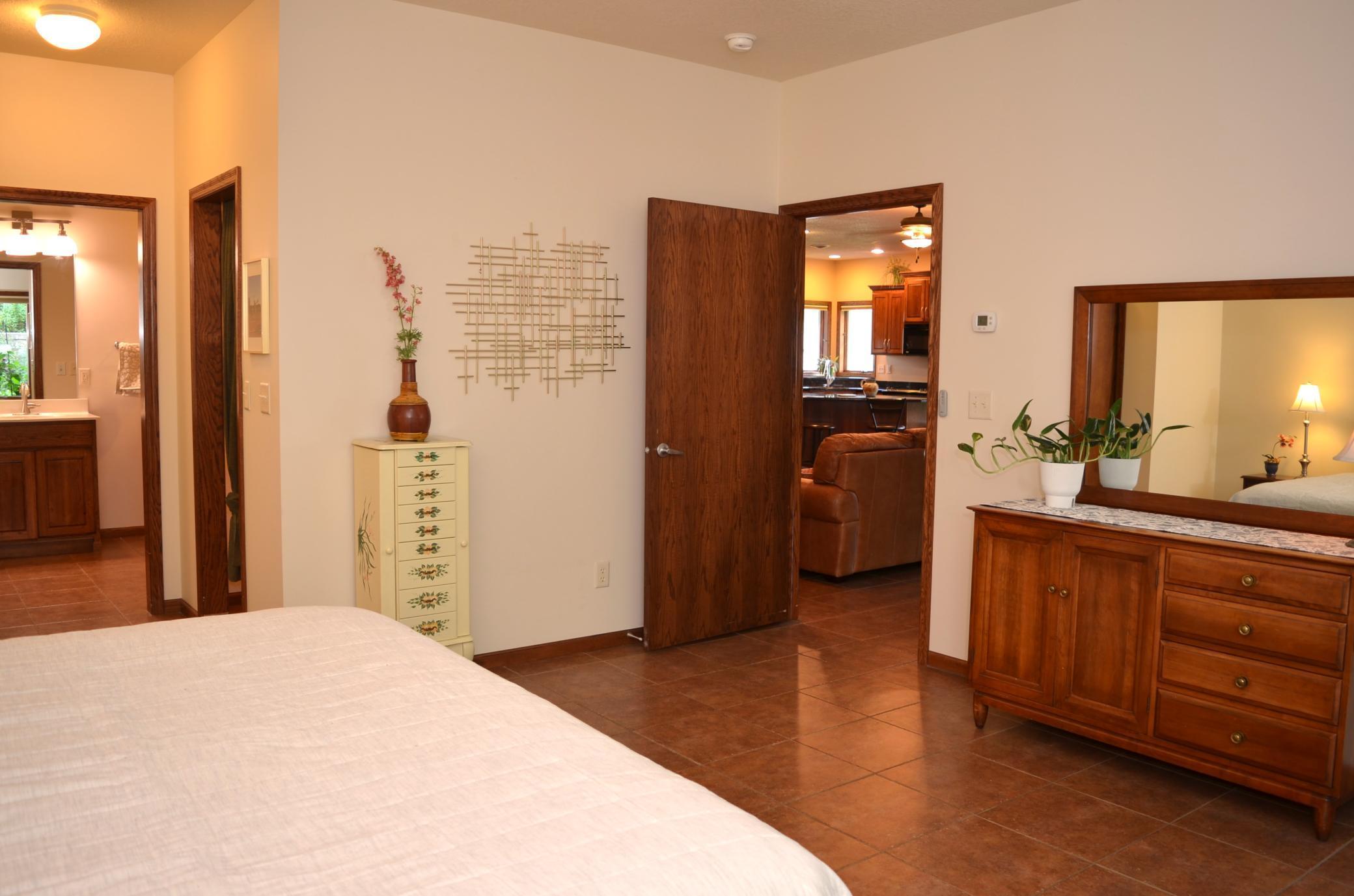 3463 Briarview Court