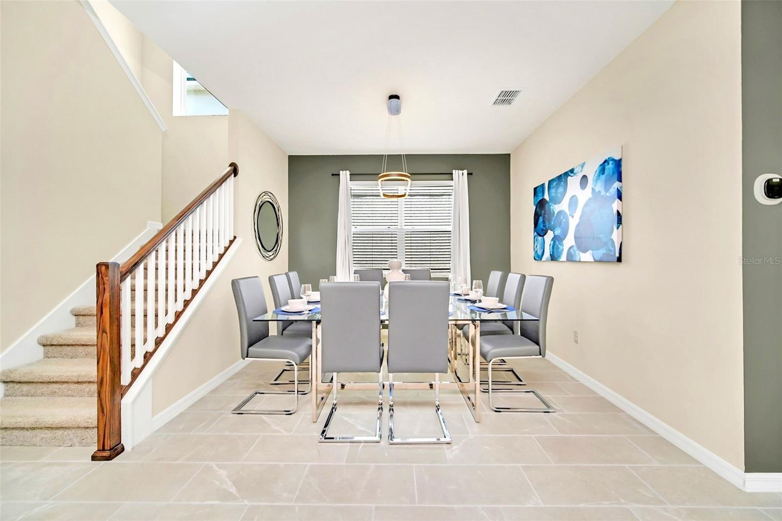 1959 Tropical Palms Circle
