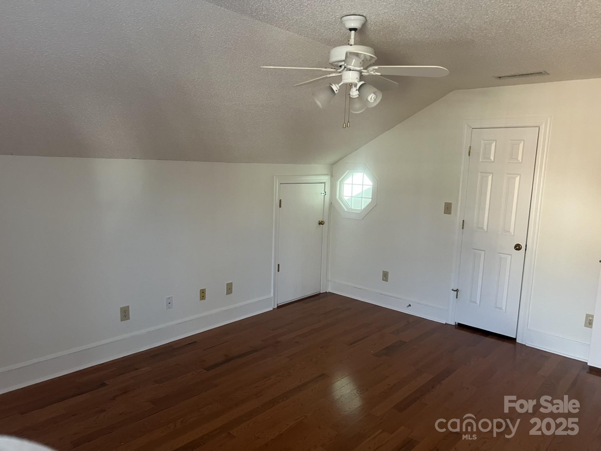 909 Woodhurst Drive