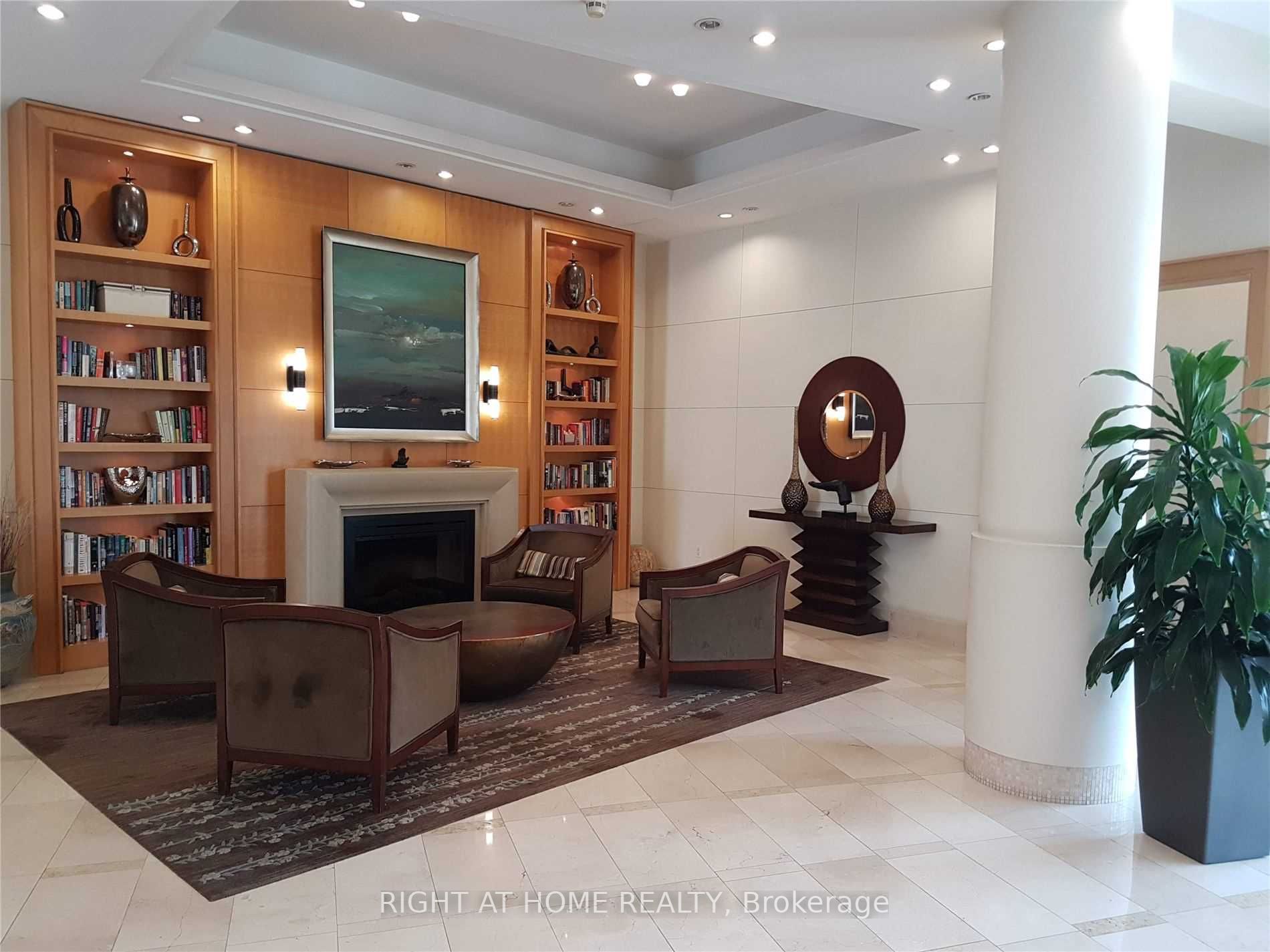 503 Beecroft Rd 1011