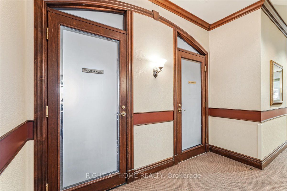 1881 Mcnicoll Ave 558