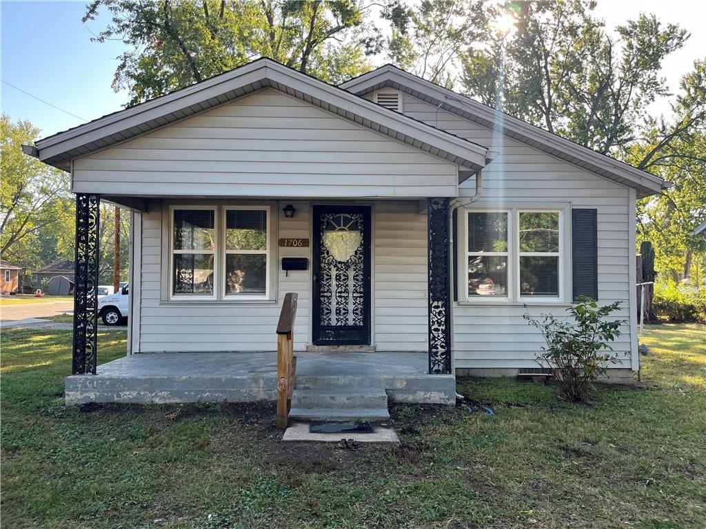 1706 N Main Street
