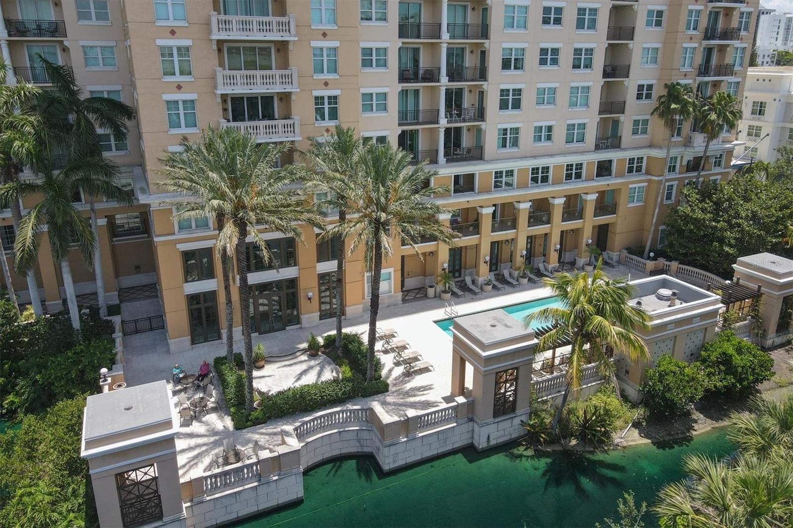 750 N Tamiami Trail PH6
