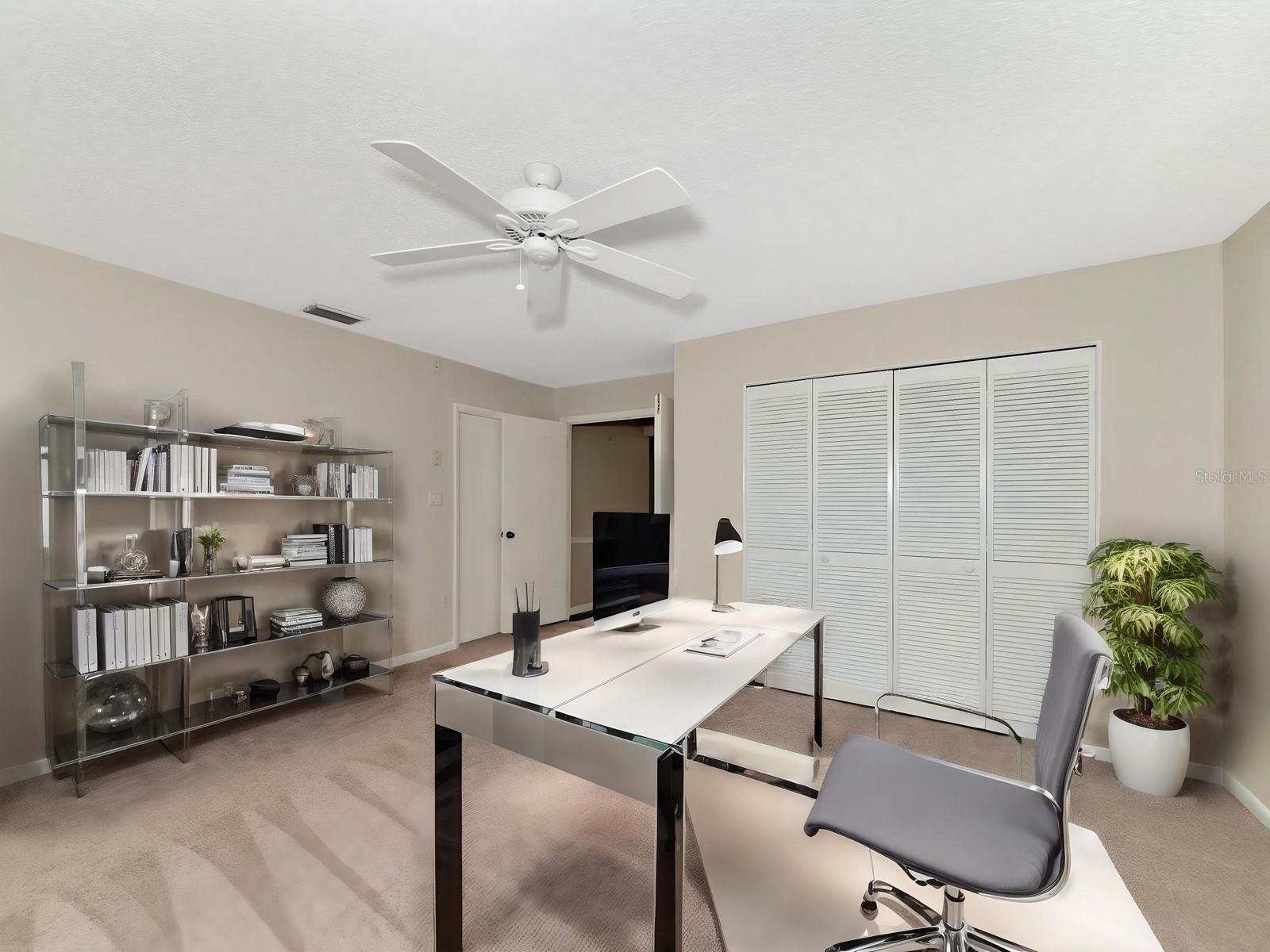 4503 Lake Vista Drive 4