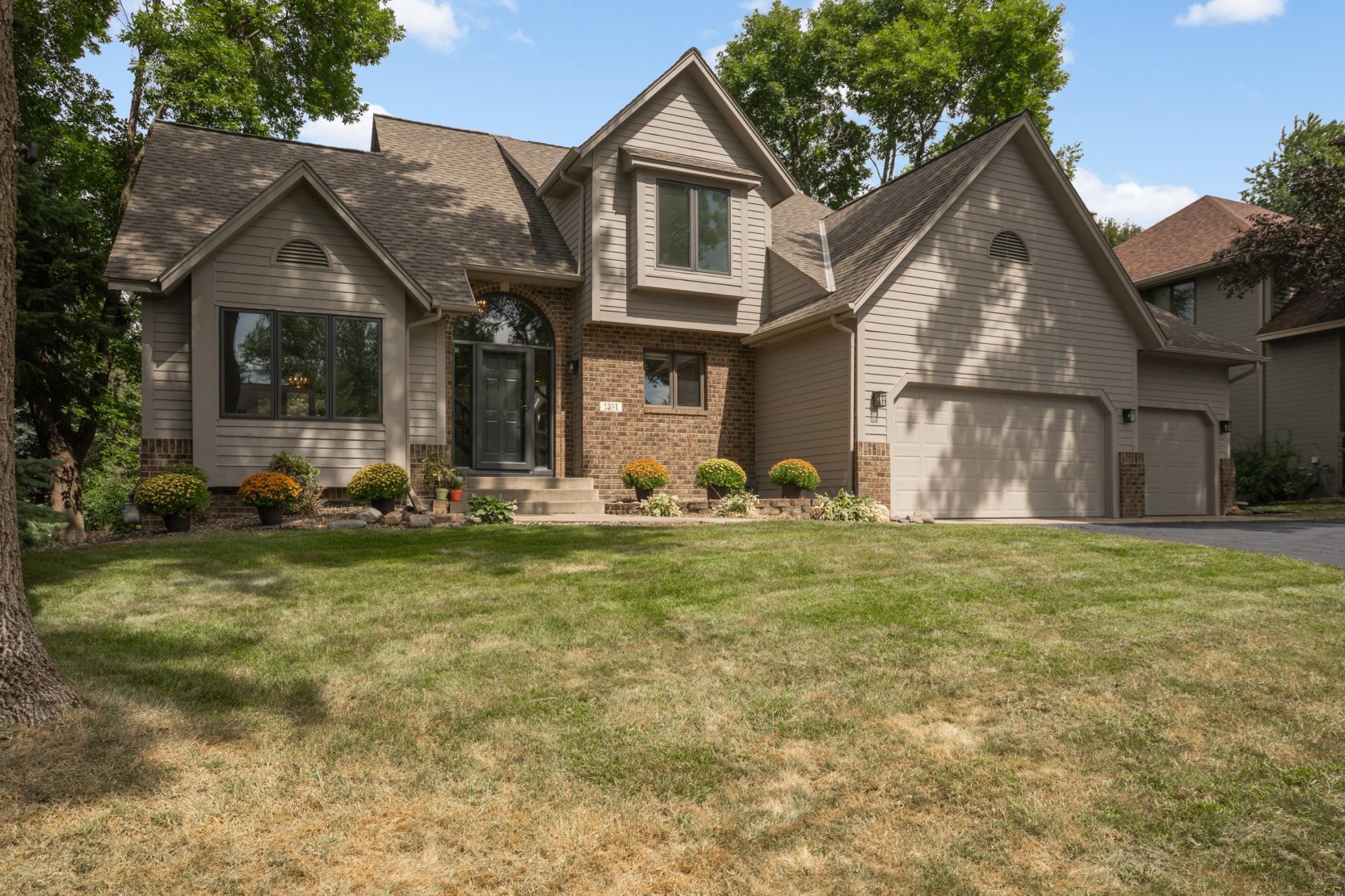 1381 Interlachen Drive