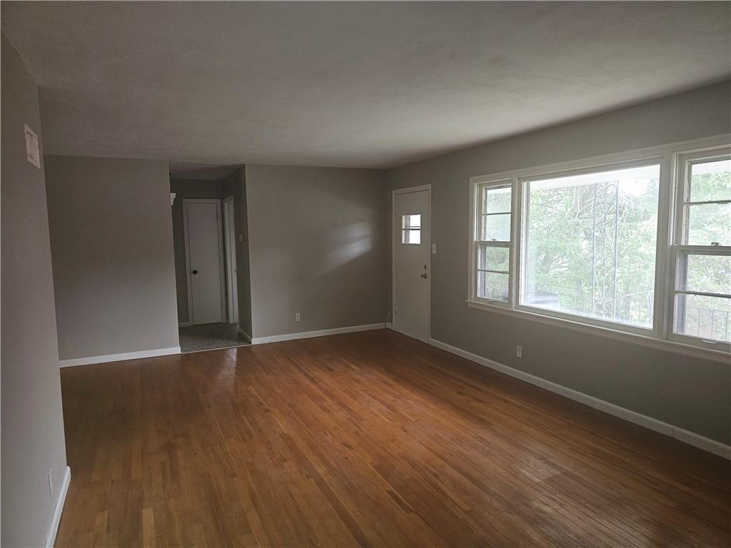 800 - 802 E 75th Terrace