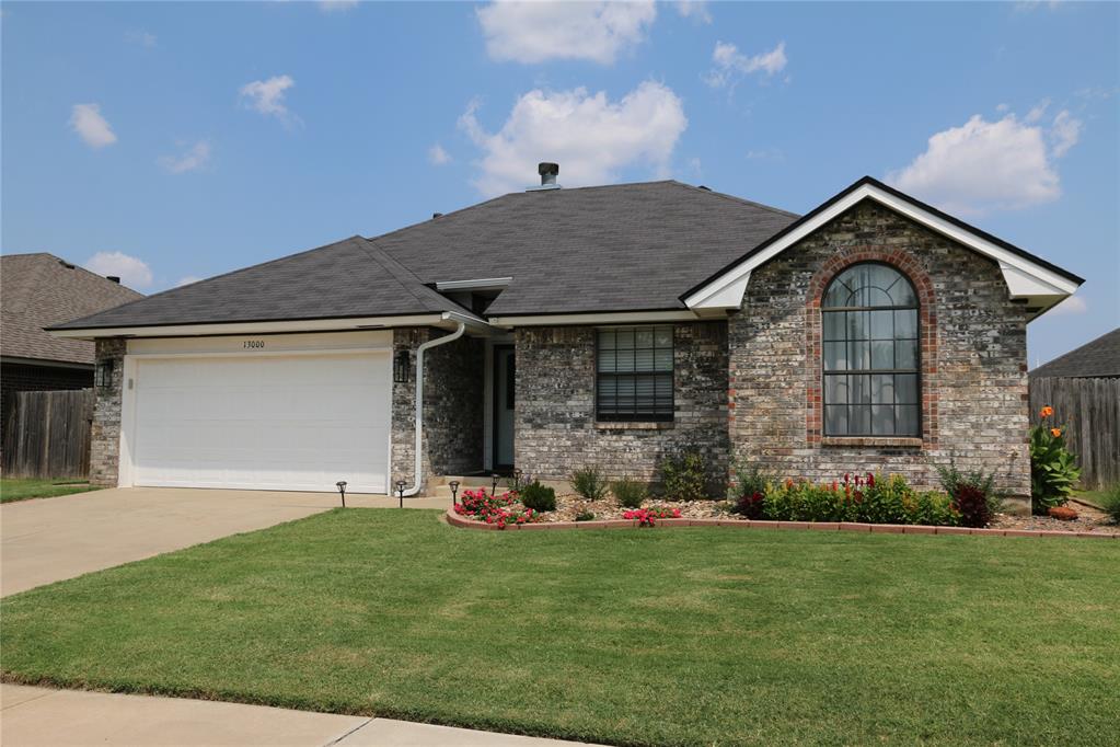 Available December 1st..  Clean, comfortable home conveniently located near SW 4th St and Santa Fe.  Moore Schools!  Granite countertops, two living areas, appliances including refrigerator, clothes washer and dryer.STORM SHELTER.  Shown by appointment.  Please do not disturb tenants.No pets allowed.