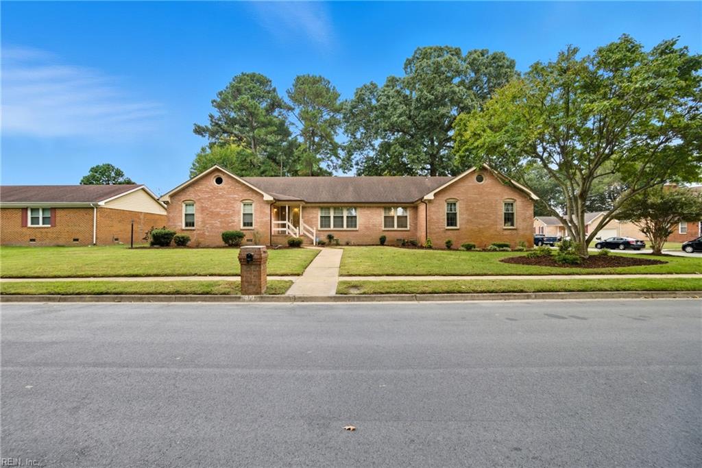 2145 Lloyd Drive, Chesapeake, VA 